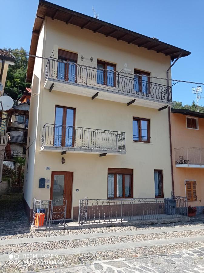 Ferienwohnung Da Nonna Pina Cossogno Exterior foto